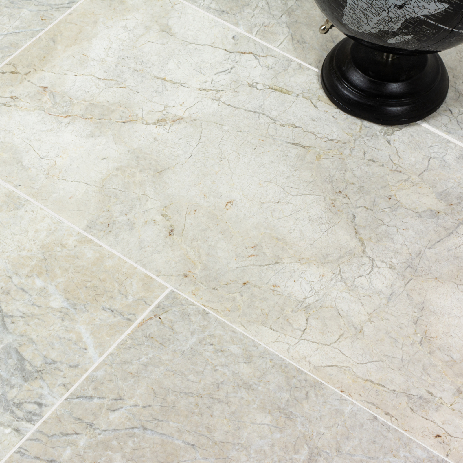 cream-silver-marble-honed